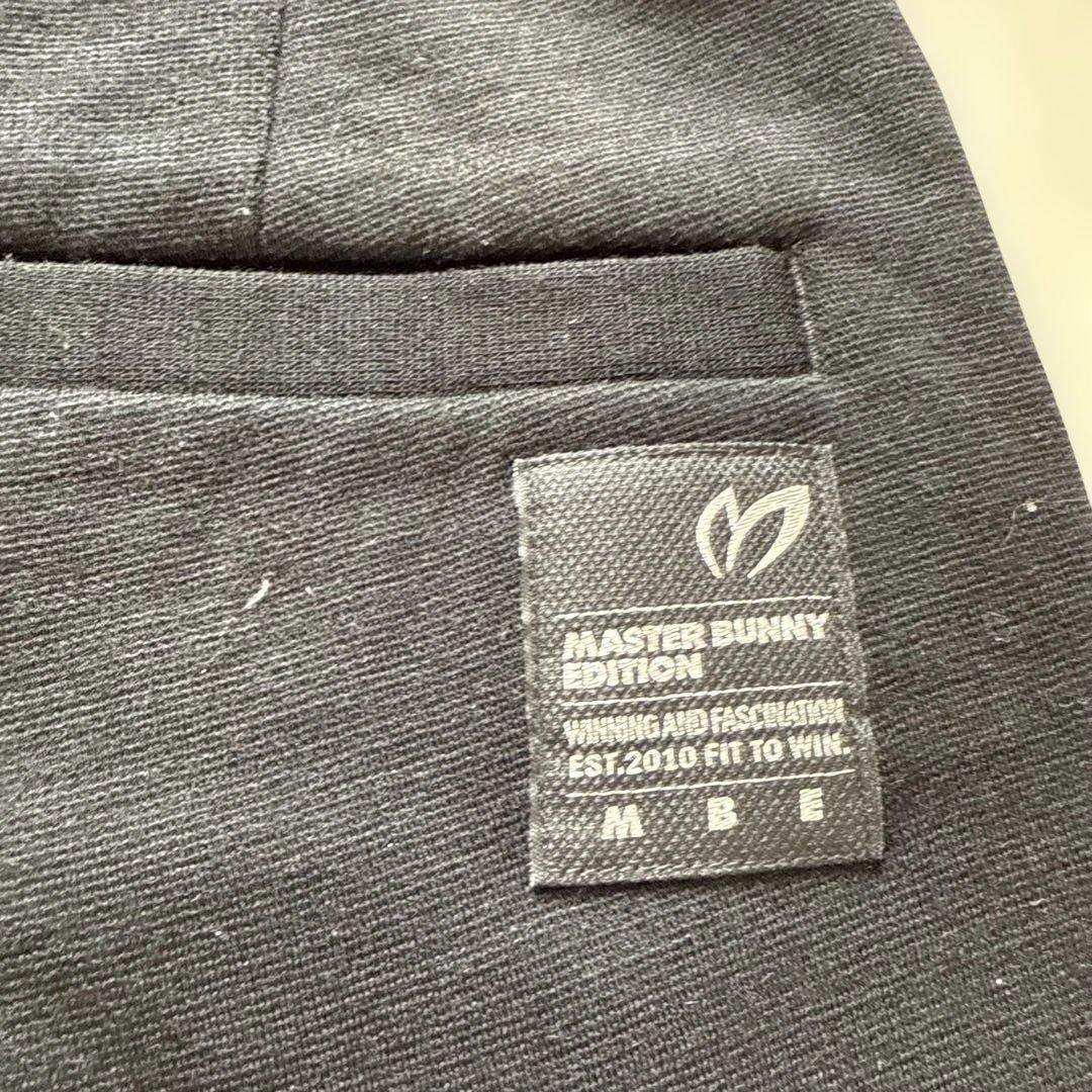 現行モデル　極美品　マスターバニー　パンツ　黒　M〜L相当　ウール100%　4