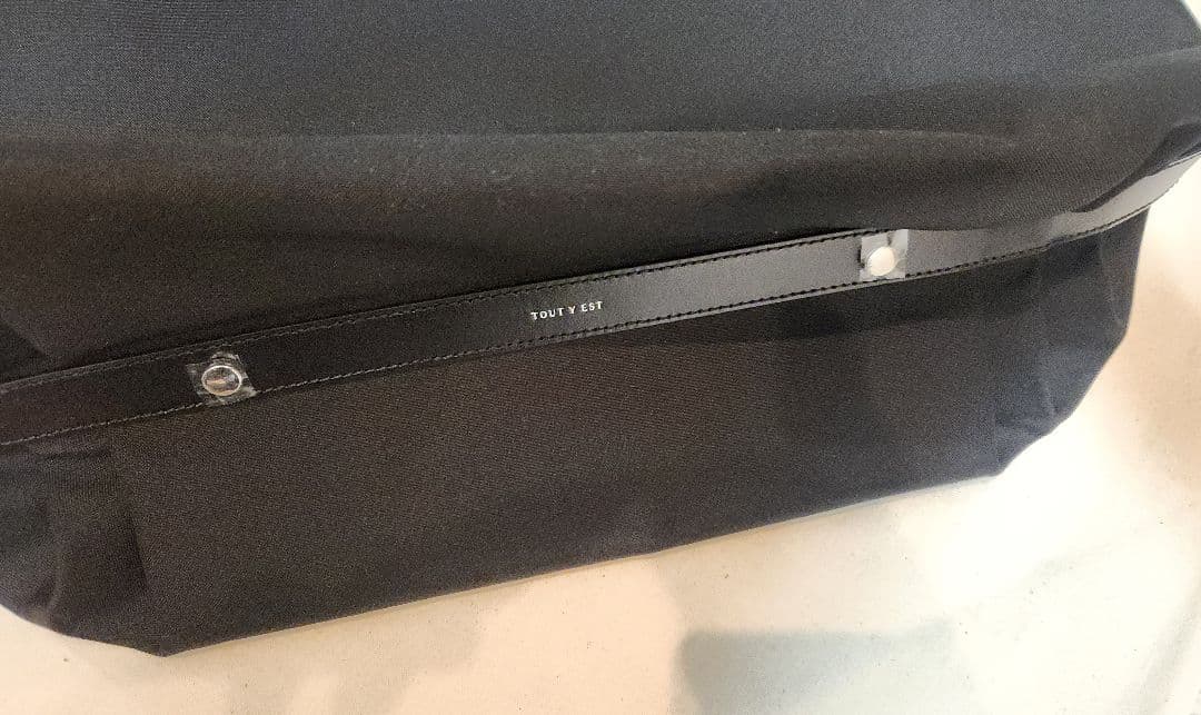 【新品】TOUT Y EST SAC CANOT TOILE ショルダーバッグ