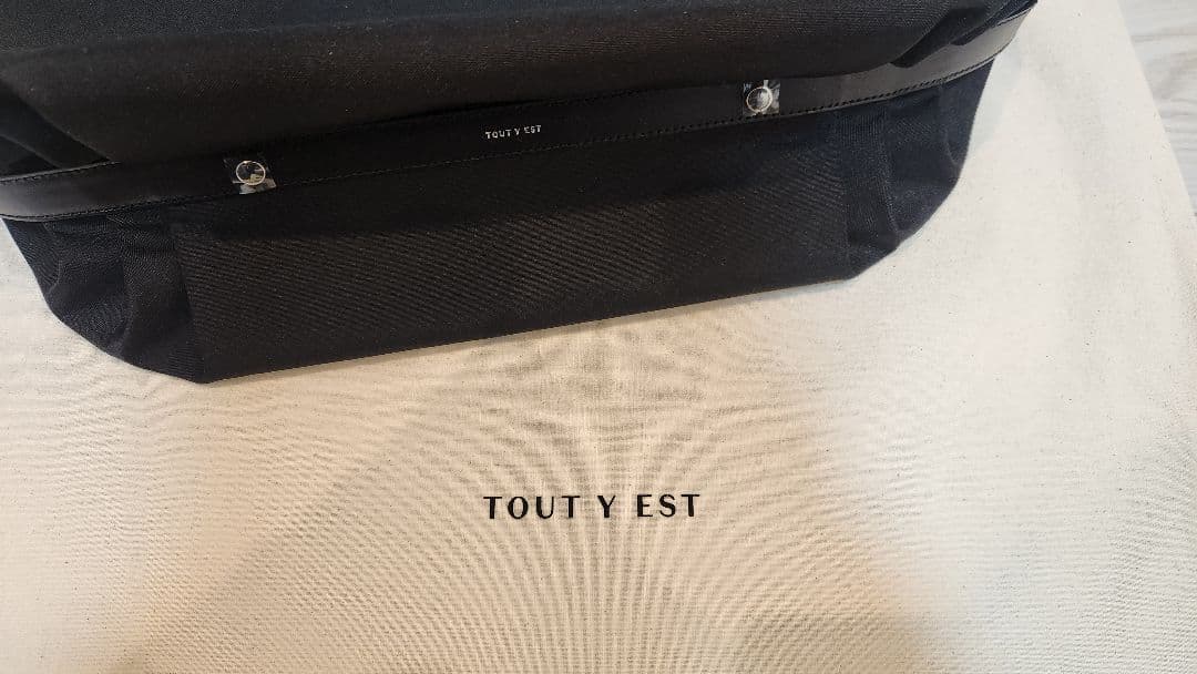 【新品】TOUT Y EST SAC CANOT TOILE ショルダーバッグ