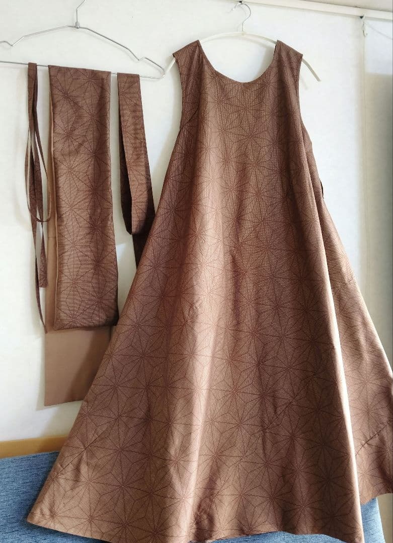 着物リメイク✤大島紬フレアーワンピース✤レンガ色正絹ストールリボン2本付き