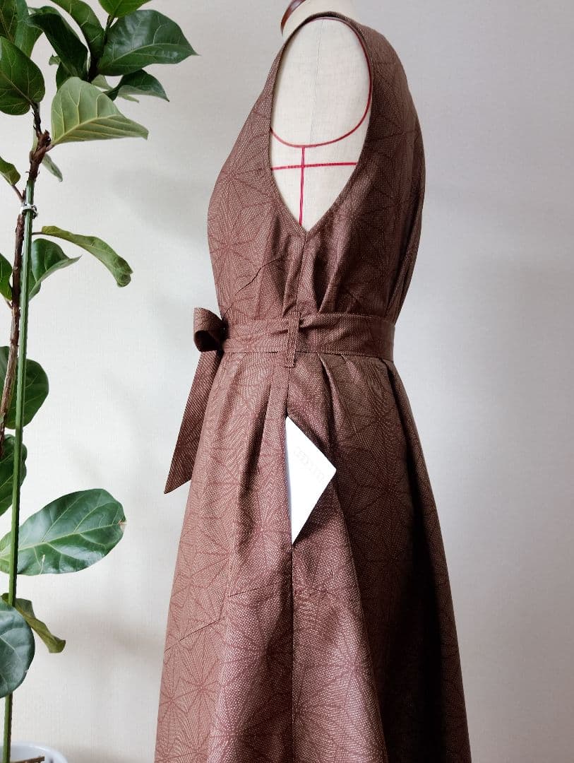 着物リメイク✤大島紬フレアーワンピース✤レンガ色正絹ストールリボン2本付き