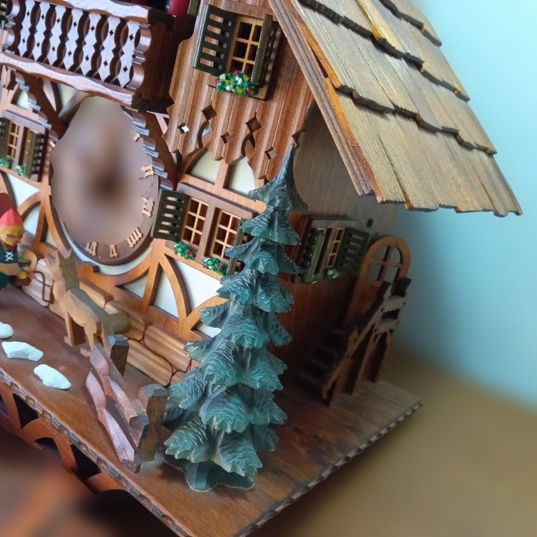 シュナイダー製 木製掛時計 動く人形付きジャンク品