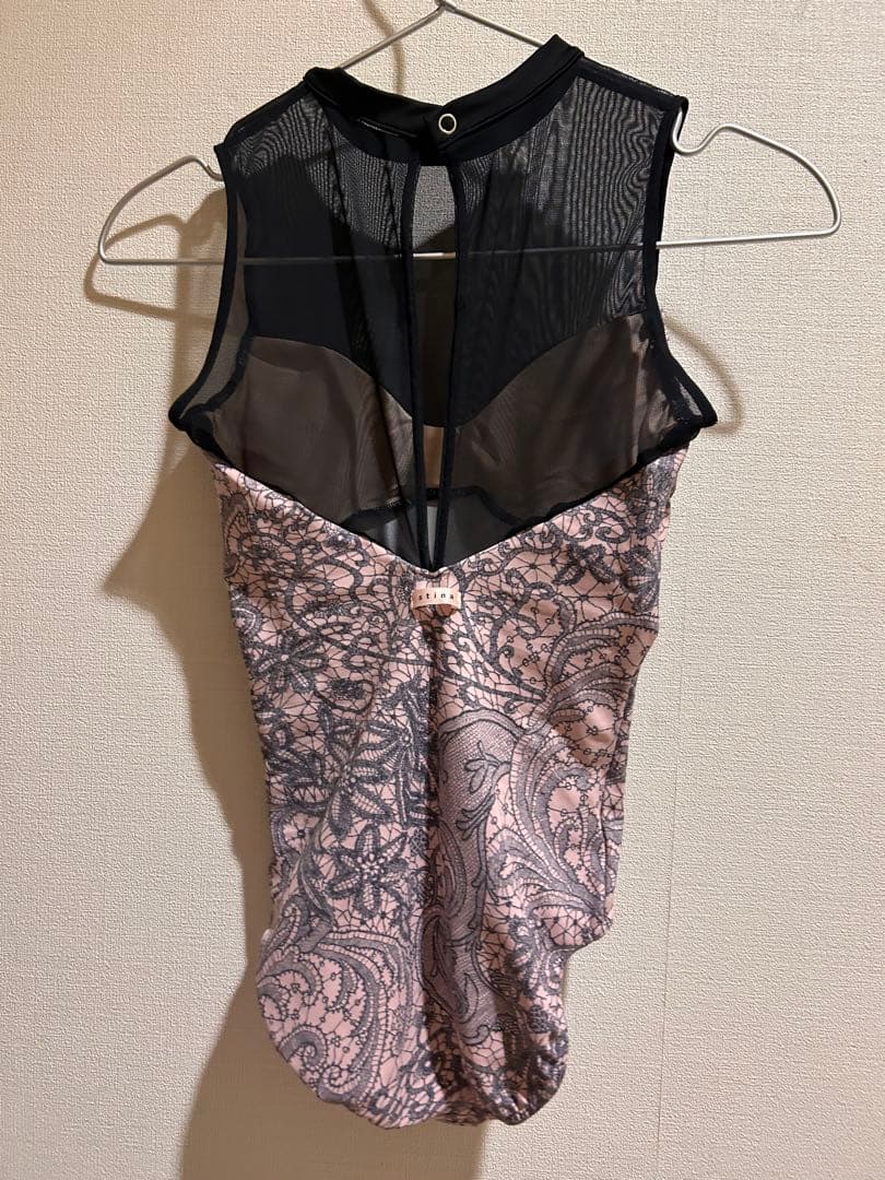 stina ホルダーネック花柄　レオタード　Sサイズ