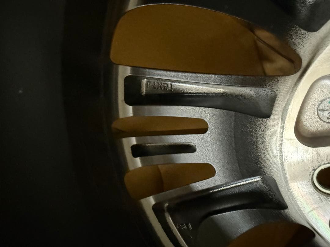 【新車外し 美品】スバル レヴォーグ レイバック 純正 18in 4本セット