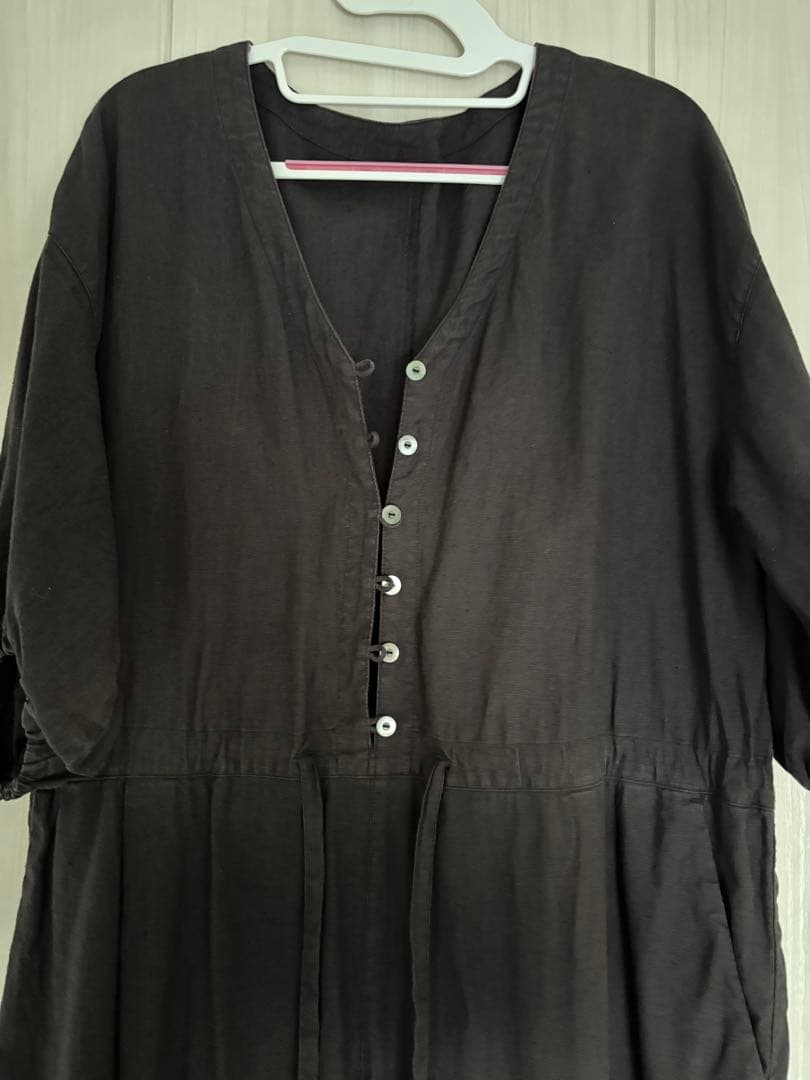 タイムセール　ネストローブ　バルーンスリーブサロペット