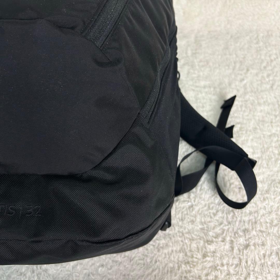 希少 美品 アークテリクス mantis 32 Black 廃盤