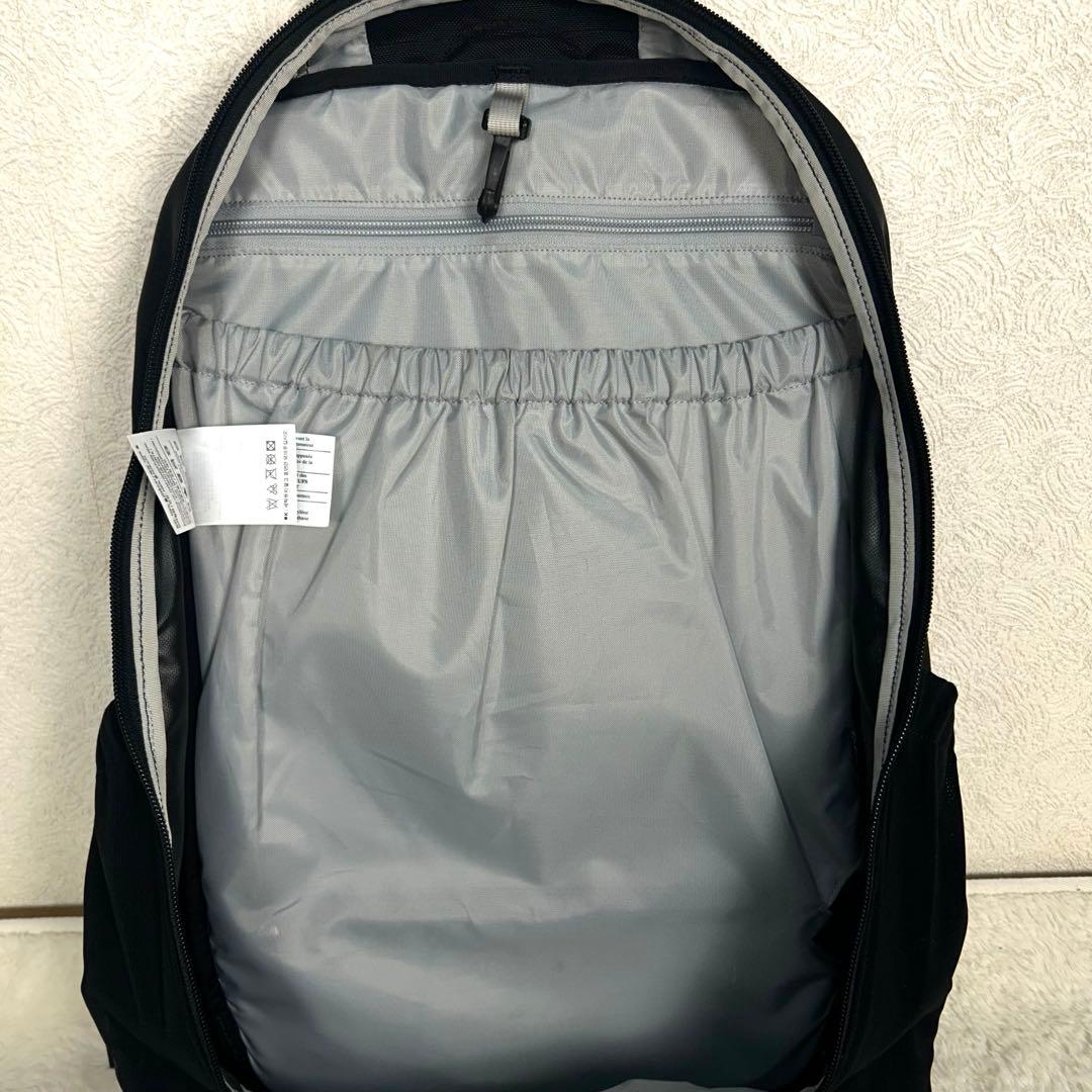 希少 美品 アークテリクス mantis 32 Black 廃盤