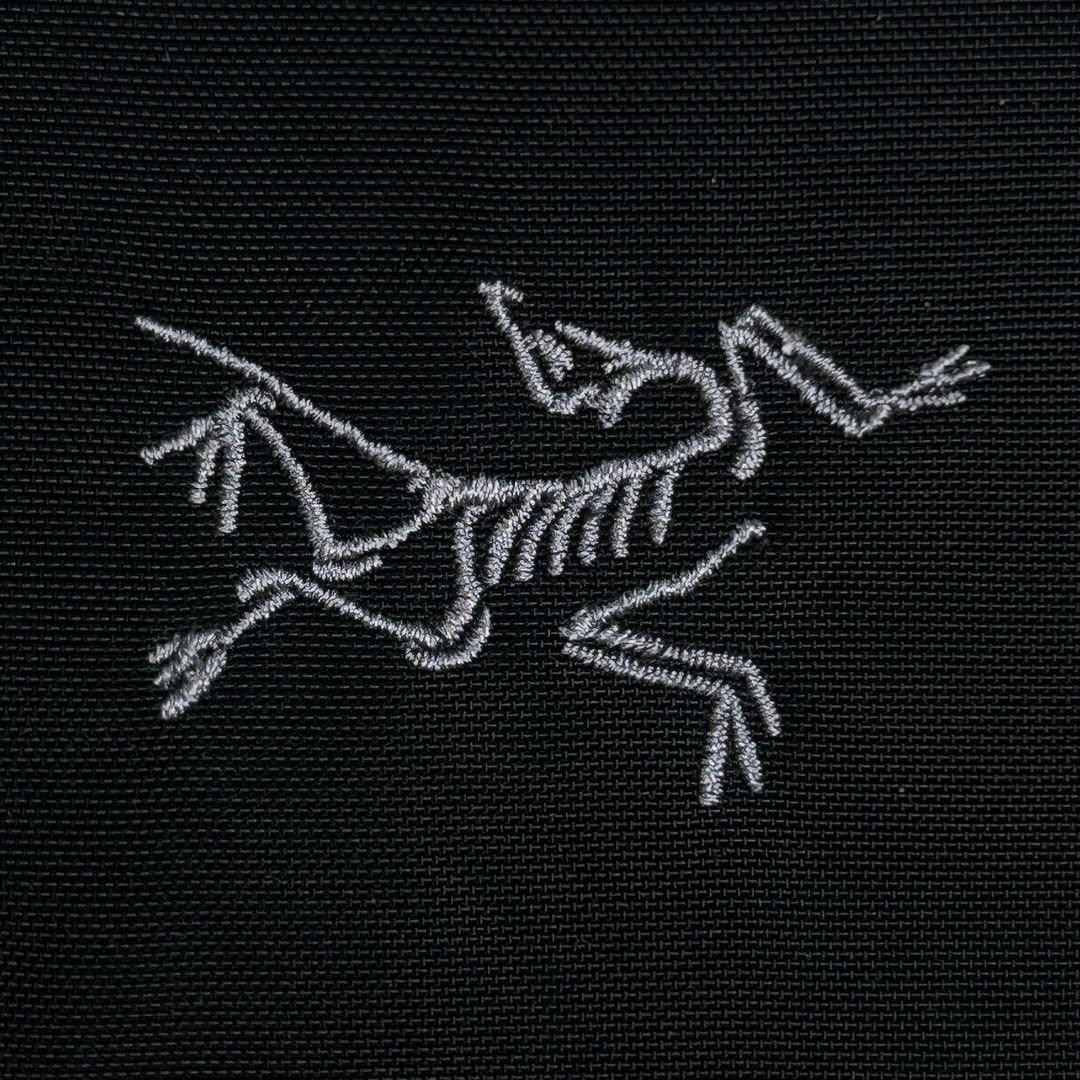 希少 美品 アークテリクス mantis 32 Black 廃盤