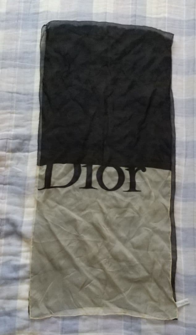 Dior　絹100%シフォンストール　黒＆ベージュ　イタリア製　タグ有り　未使用