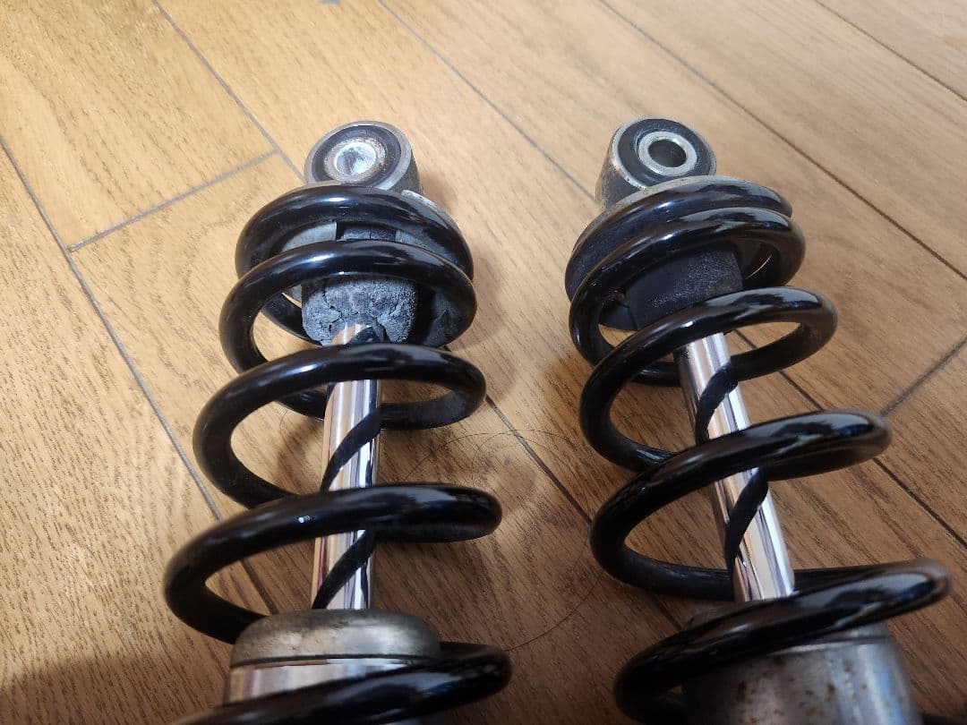 CB400SB リアサス