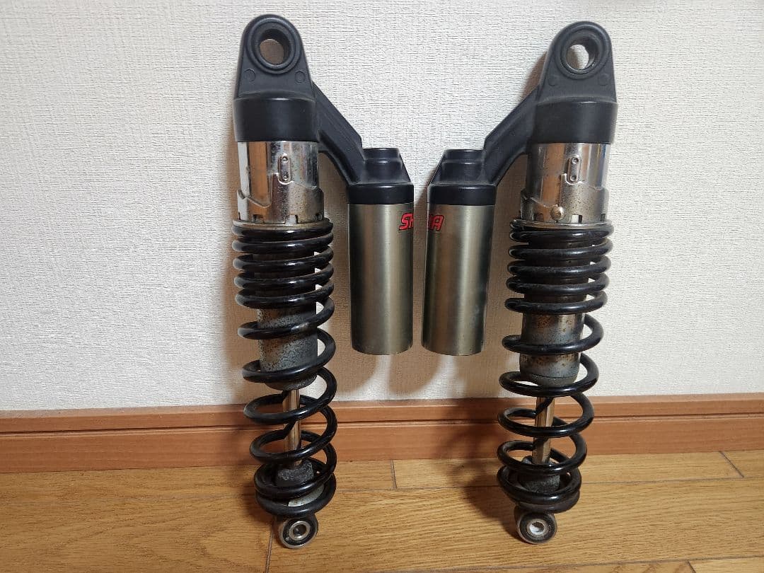 CB400SB リアサス