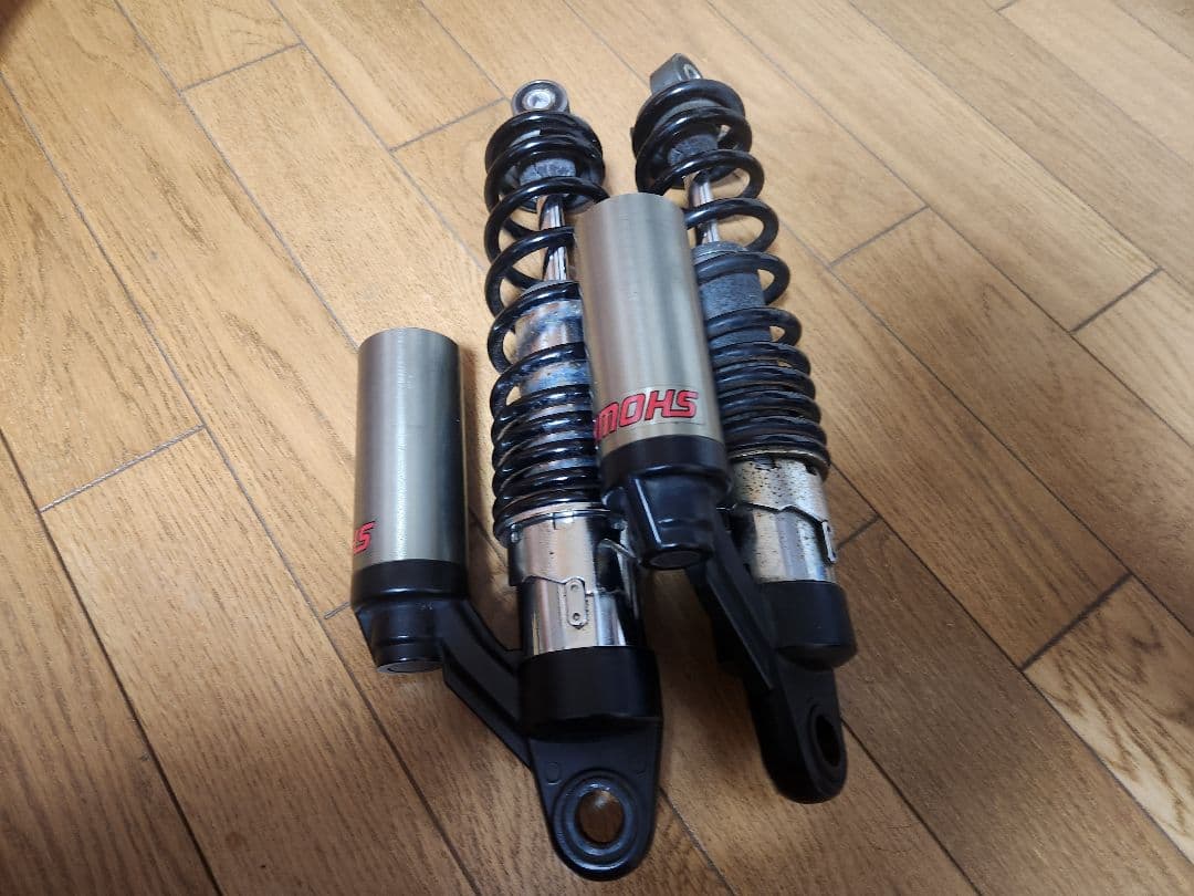 CB400SB リアサス