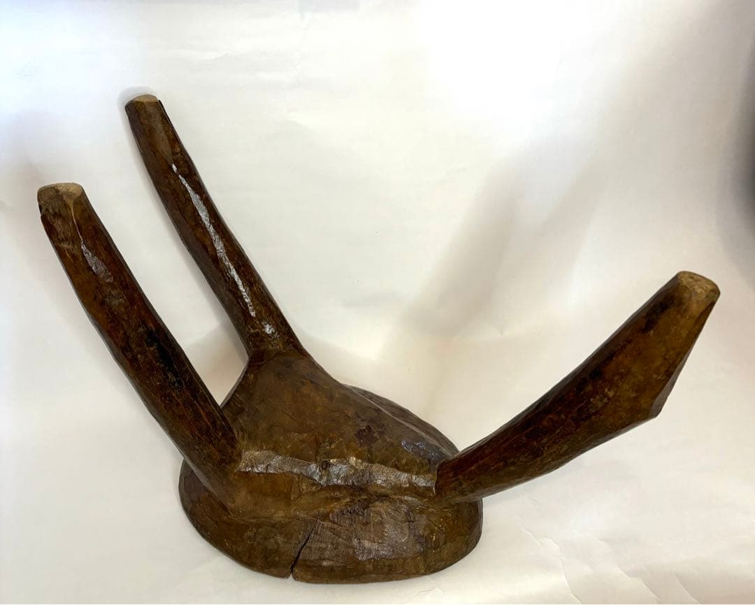 アフリカ　アンティーク　イス