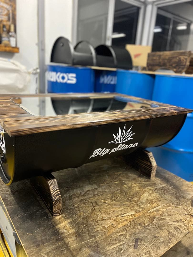 【特価】通常より5,000円引きドラム缶ガラステーブル　給油口（小タイプ）