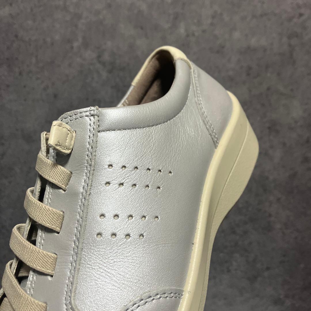ACHILLES SORBO シルバー スニーカー　24.0