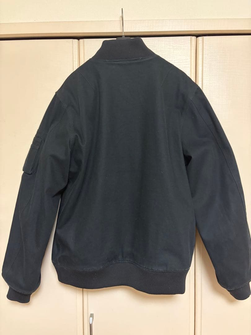 最終値下げCarhartt WIP 黒 ボンバージャケット