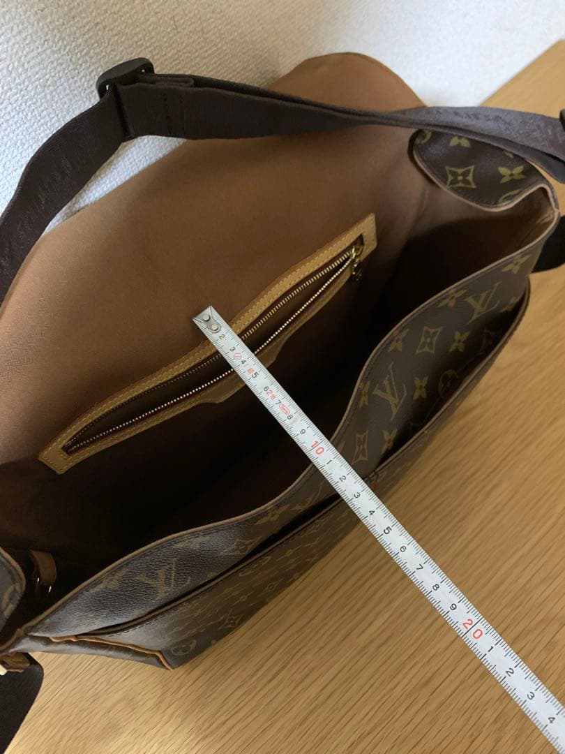 ルイ・ヴィトン　モノグラム　アベス　M45257 ショルダーバッグ
