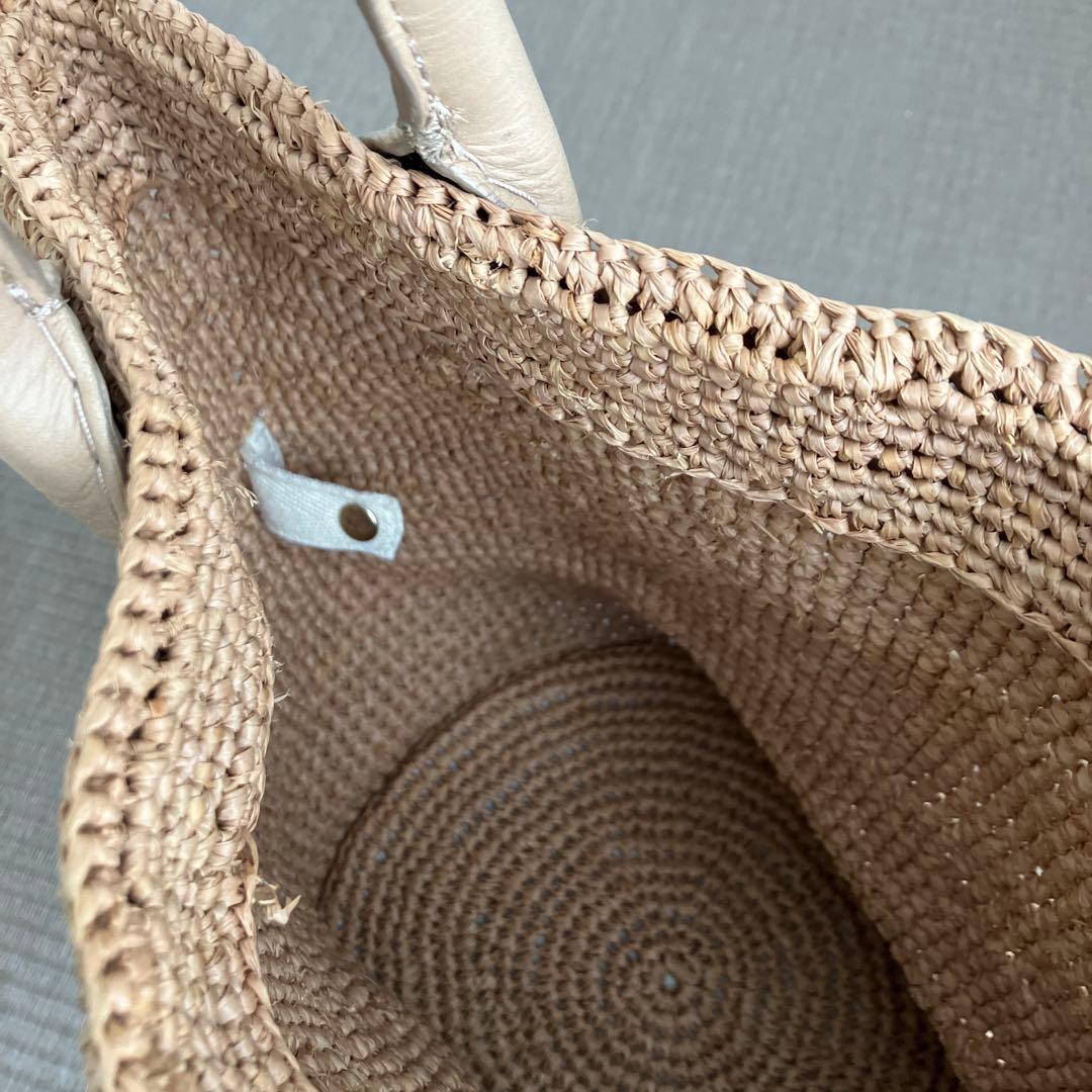 ヘレンカミンスキー　バック