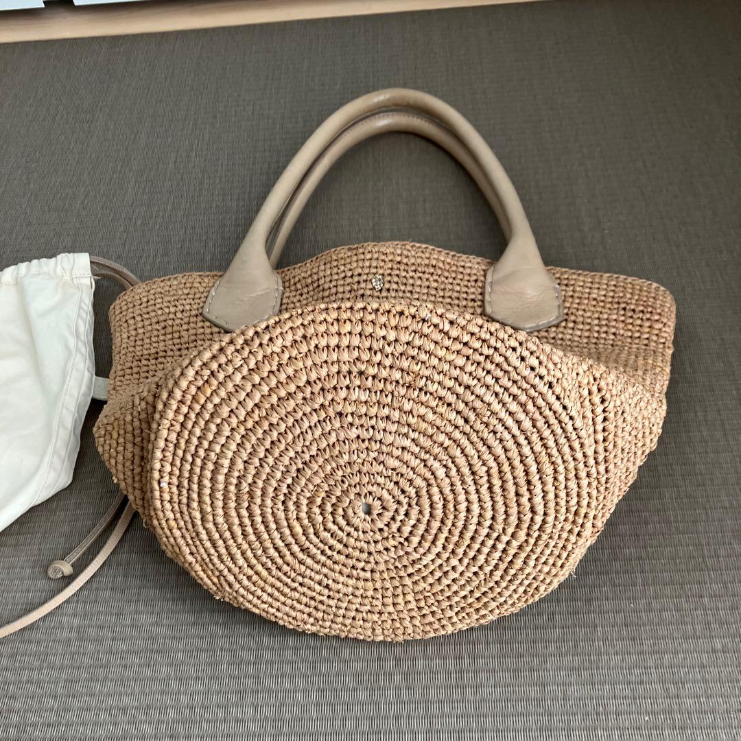 ヘレンカミンスキー　バック