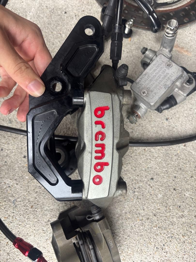 シグナスx4型/5型 ブレーキセット　brembo