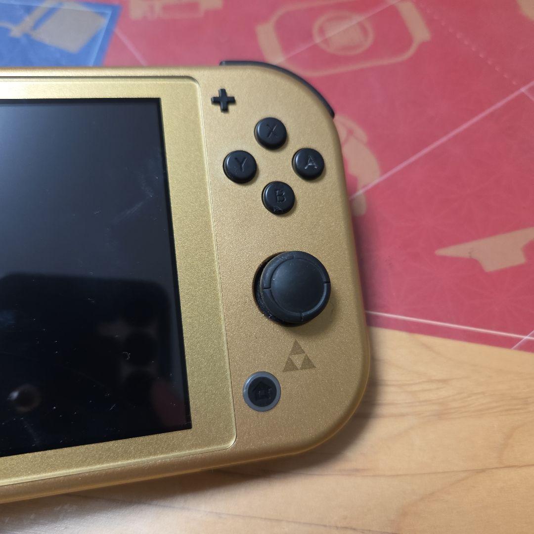 Nintendo Switch Lite ゼルダの伝説デザイン ゴールド