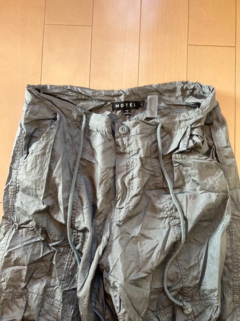 motel rocks parachute パラシュート　カーゴパンツ