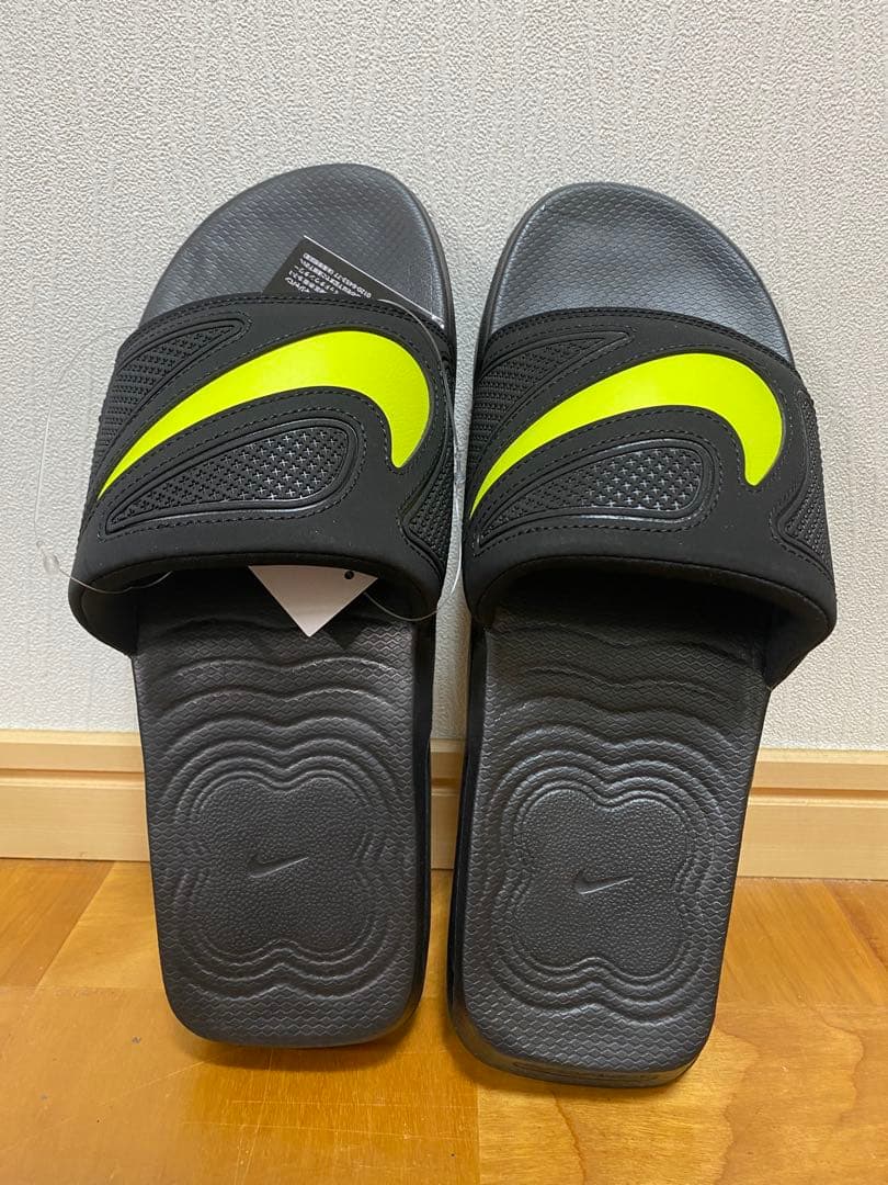 完売品28センチ エアマックス サンダル NIKE ブラック×サイバー　新品