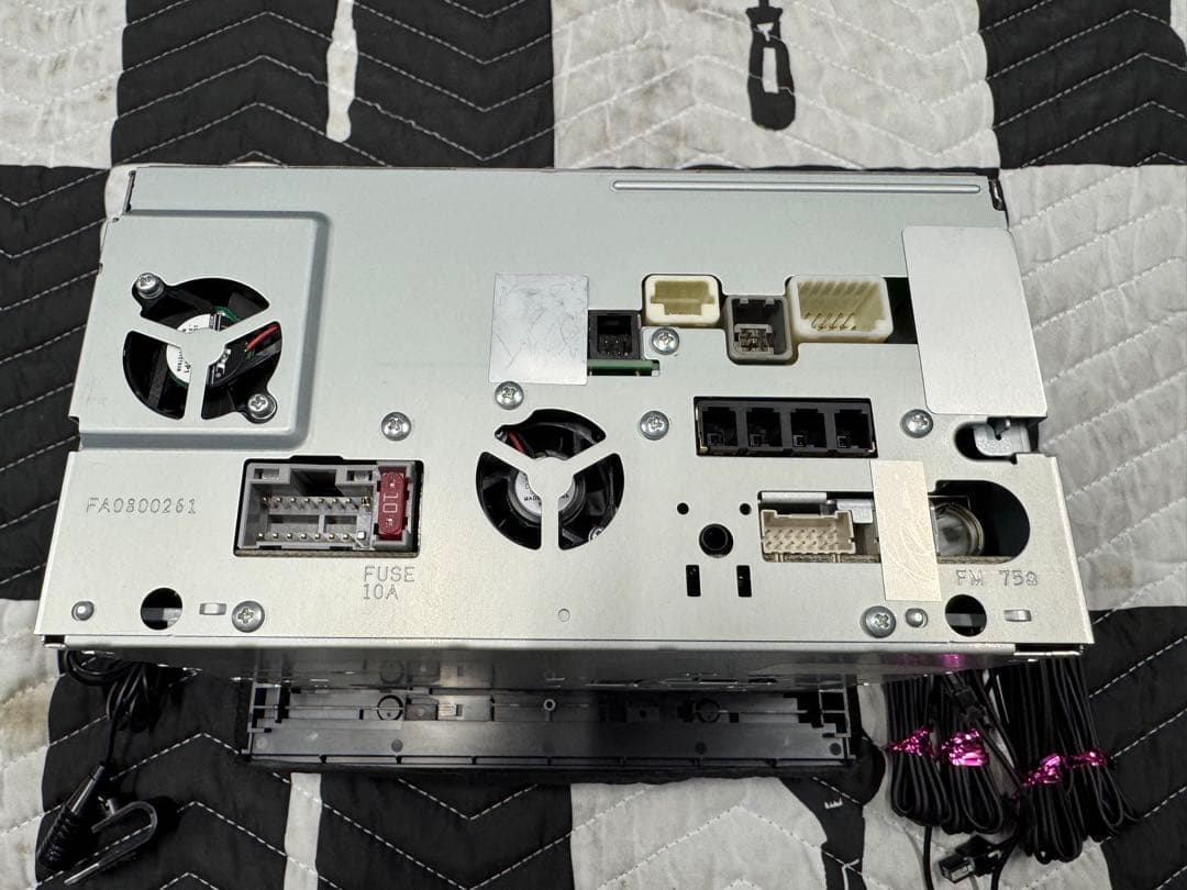 Panasonic CN-RZ83 カーナビ 8インチ