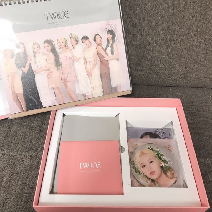 TWICE イリュージョン シーグリ サナ