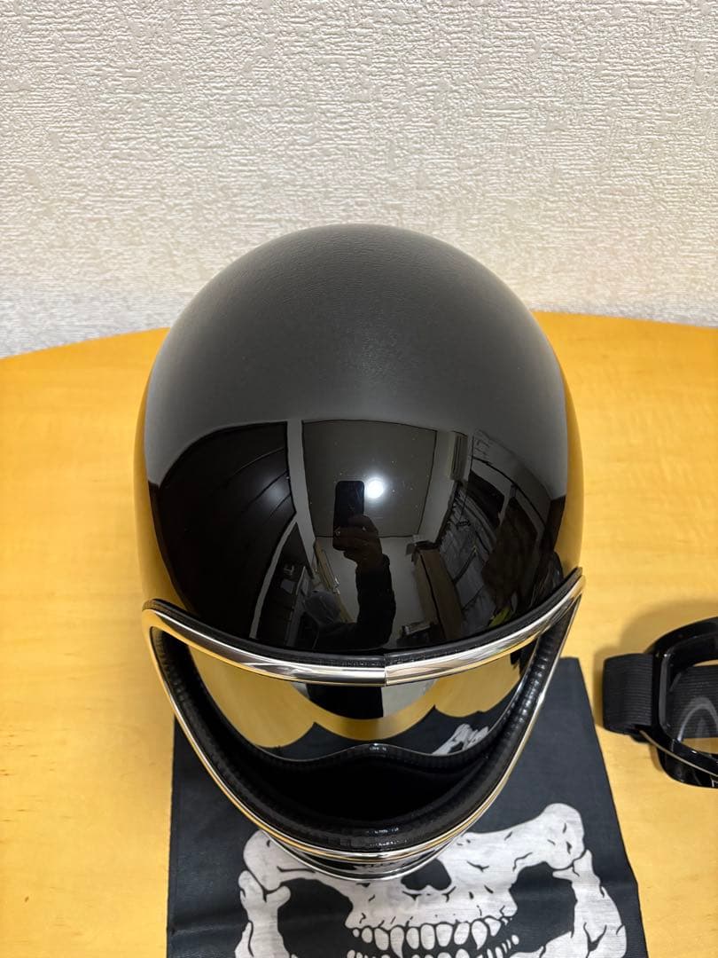 新品！スペースヘルメットLサイズ　ブラック　ゴーグル、ケース付きnobudz風