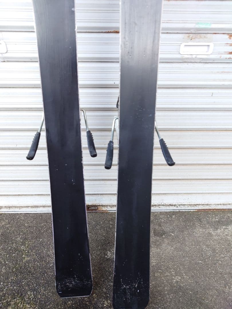 OGASAKAオガサカ TRIUNトライアン　スキー　板　SL 145cm