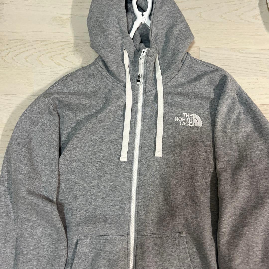 THE NORTH FACE リアビュー ジップパーカー グレー