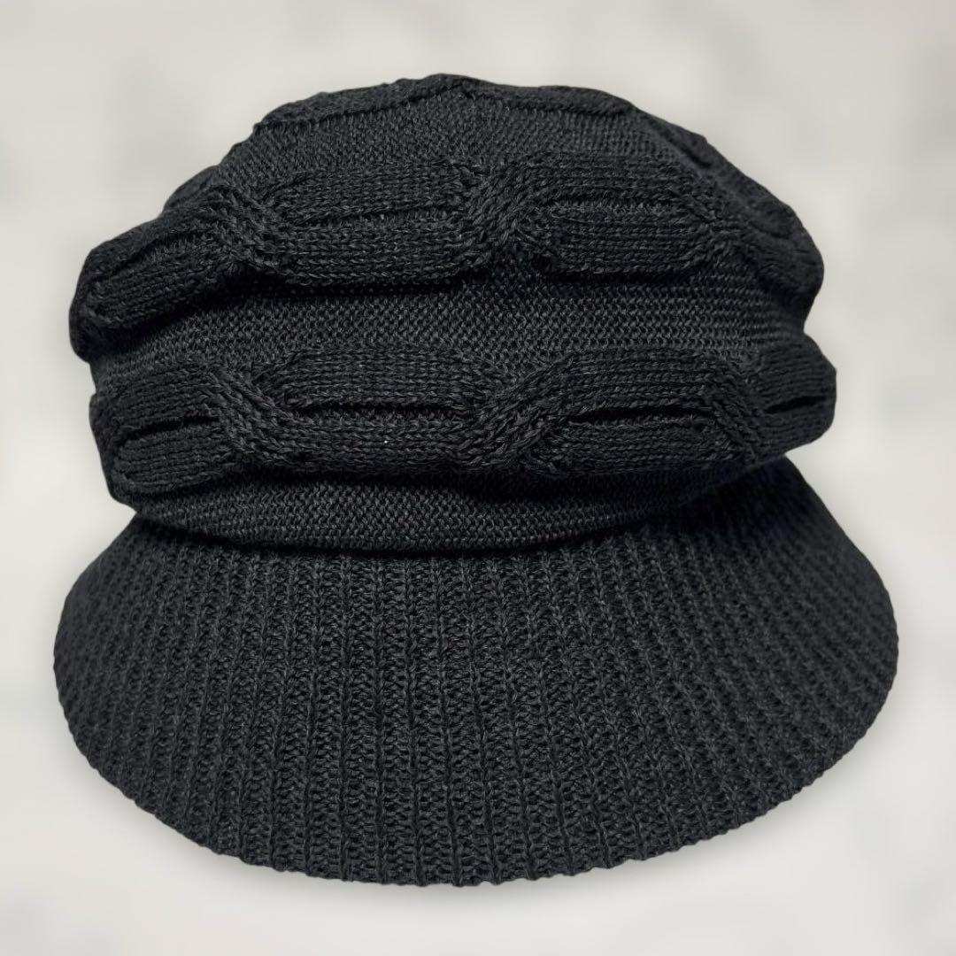 Vivienne Westwood　オーブロゴプレート付き　キャスケット　黒