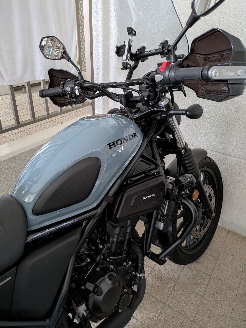 【ZETA】エクスプローラー ウィンドシールドと【カエディア】ハンドガード