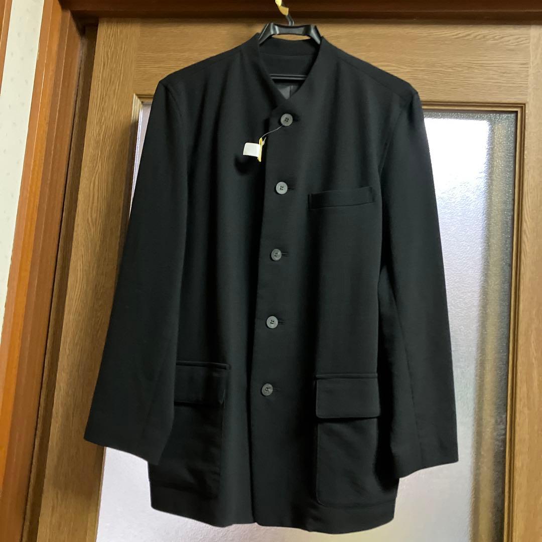 イッセイミヤケブラックジャケット ボタン付き