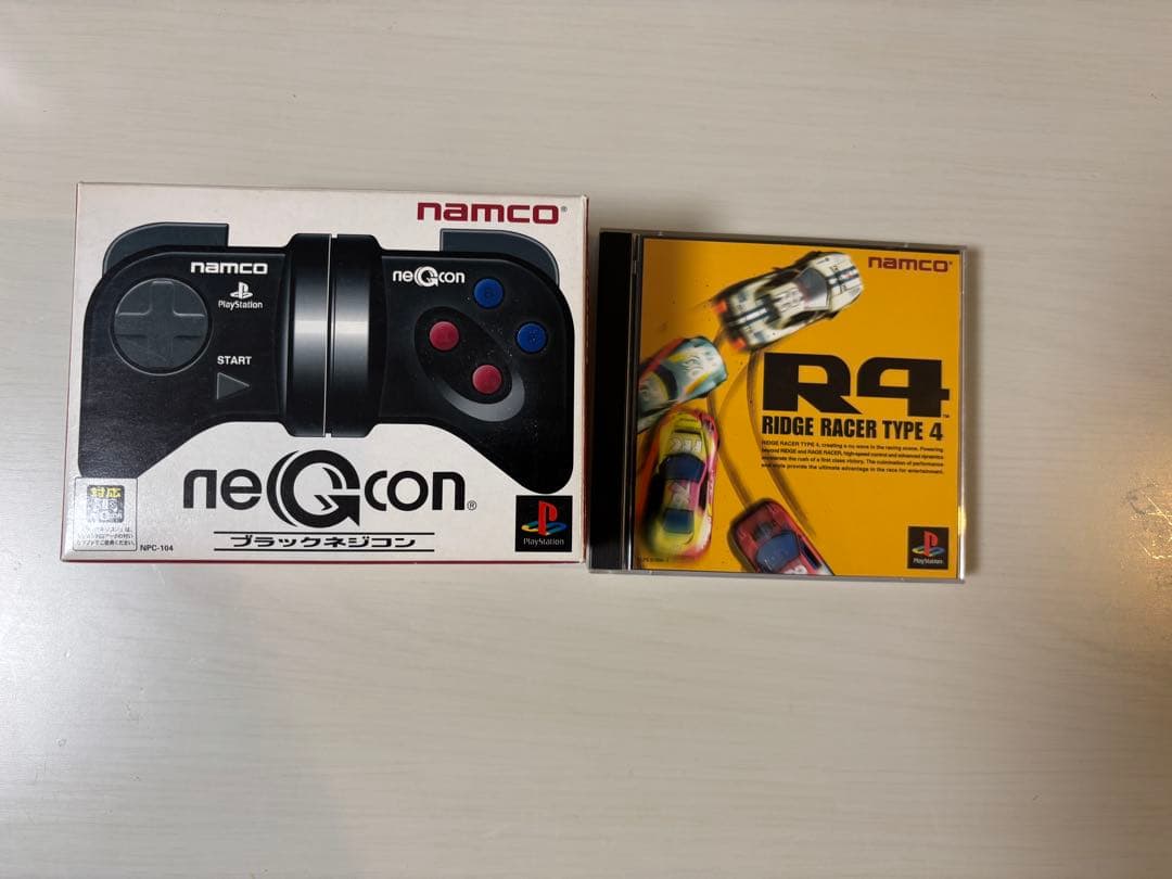 ナムコ ブラックネジコン PlayStation コントローラ（R4のオマケ付）