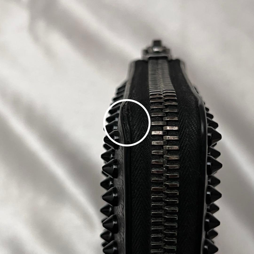 ◇箱・袋付き極美品◇ルブタン　パネトーネ　スパイクスタッズ長財布　ブラック