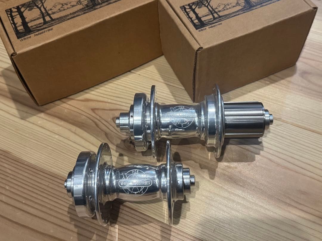 WHITE INDUSTRIES MI6 ディスクハブ 32h 前後セット 新品