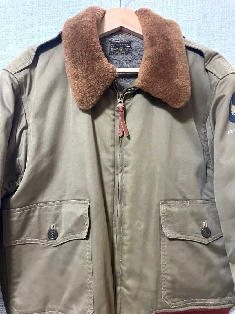 BUZZ RICKSON’S フライトジャケットB-10 赤リブ　サイズ40