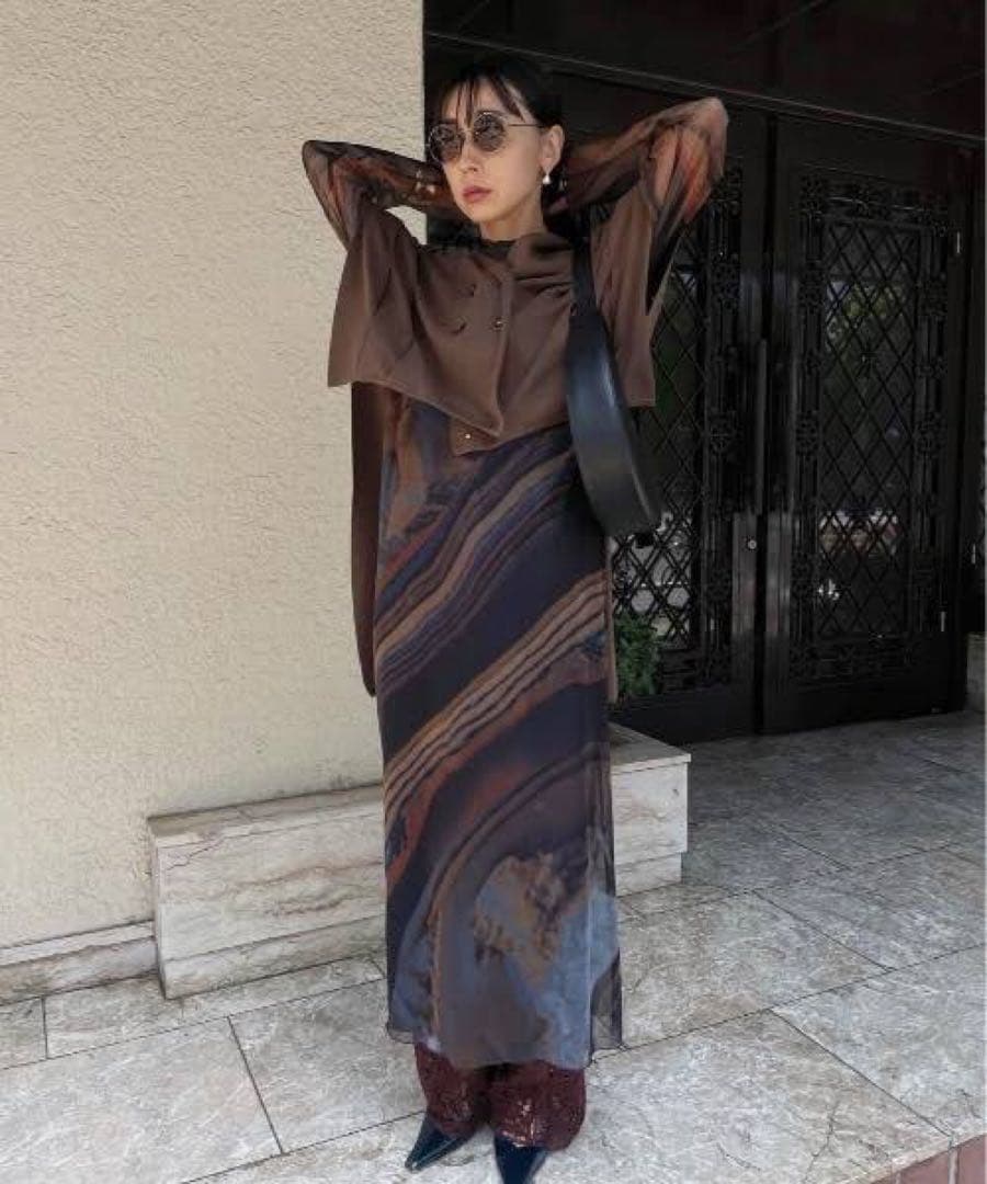 AMERI CROOKED STRATUM SHEER DRESS 完売品