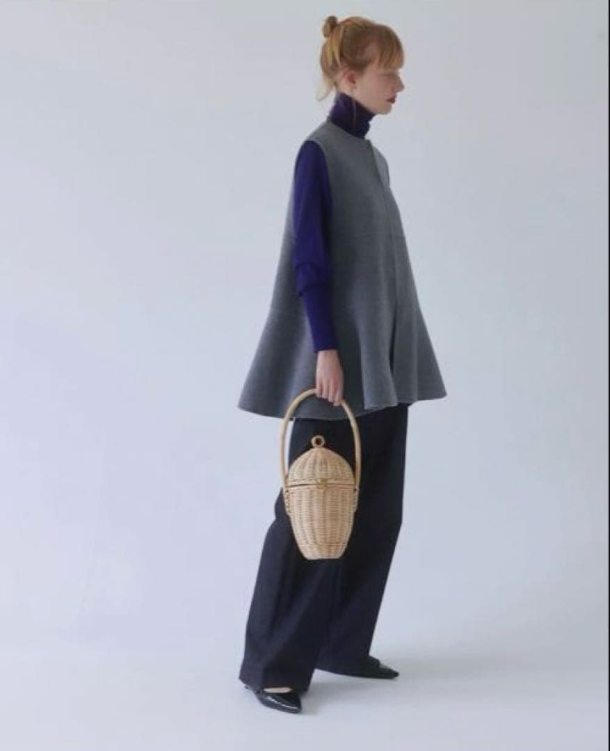 GIRLISH St.cecilia ガーリッシュ　リバーウールフレアジレ