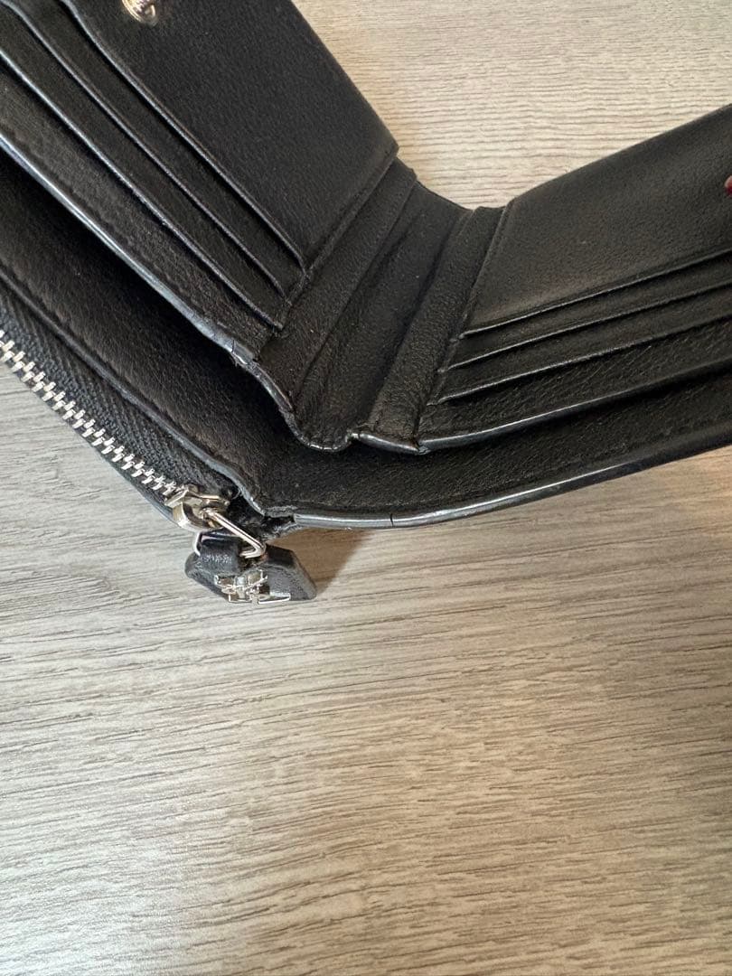 SAINT LAURENT ブラック 二つ折り財布