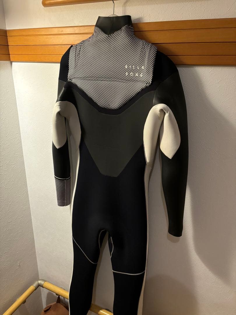 ビラボン 5㎜　セミドライスーツ