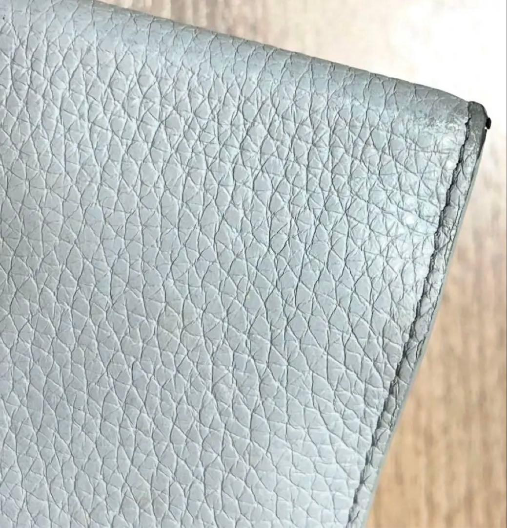 美品正規品 miumiu ヴィッテロダイノレザー 折り財布