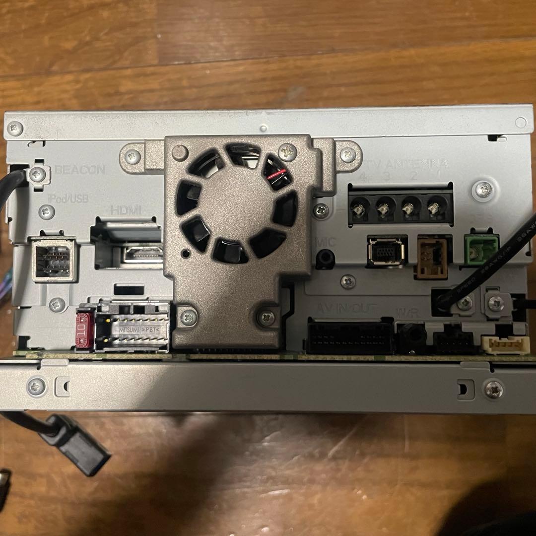 carrozzeria サイバーナビ AVIC-ZH0099W ジャンク品