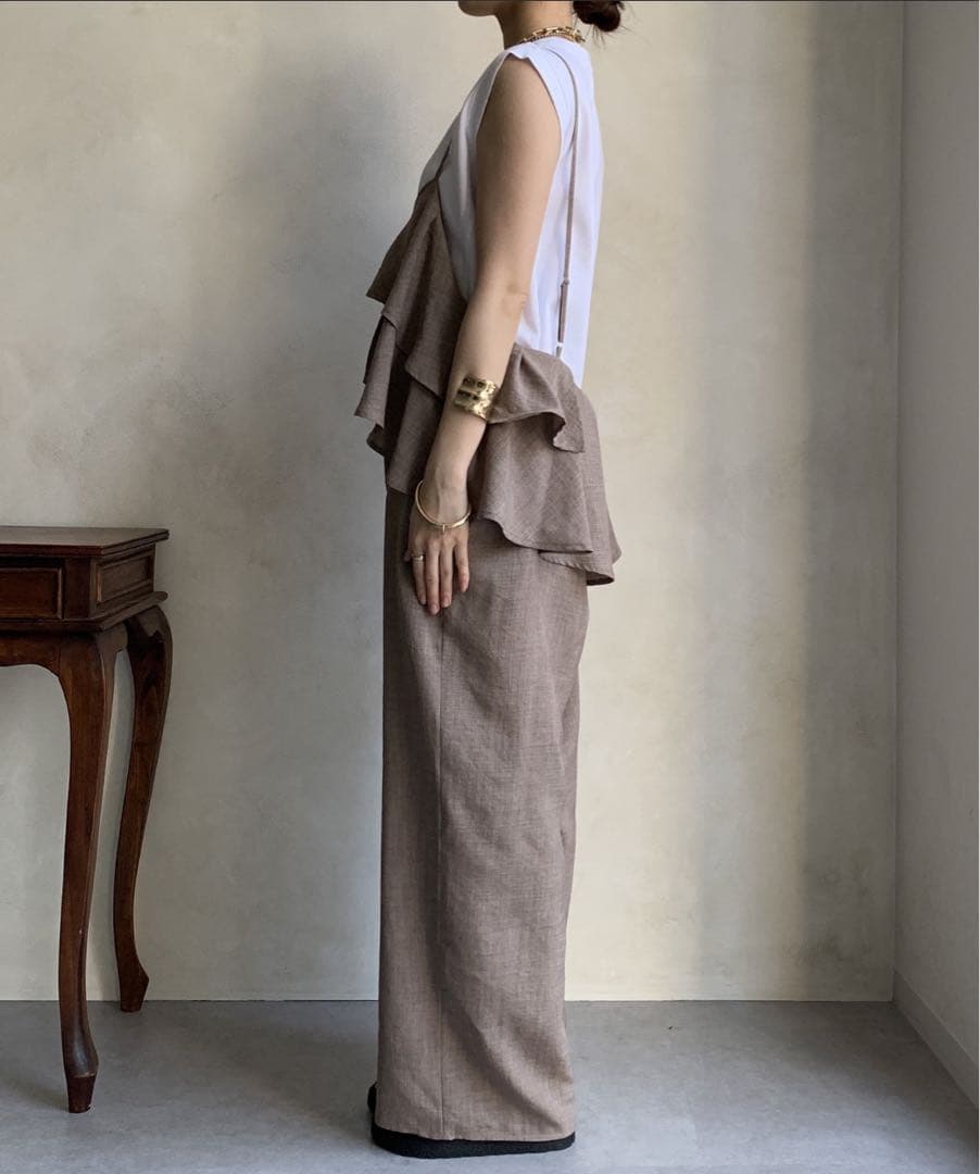 Doudou フリル付きブラウンサロペット