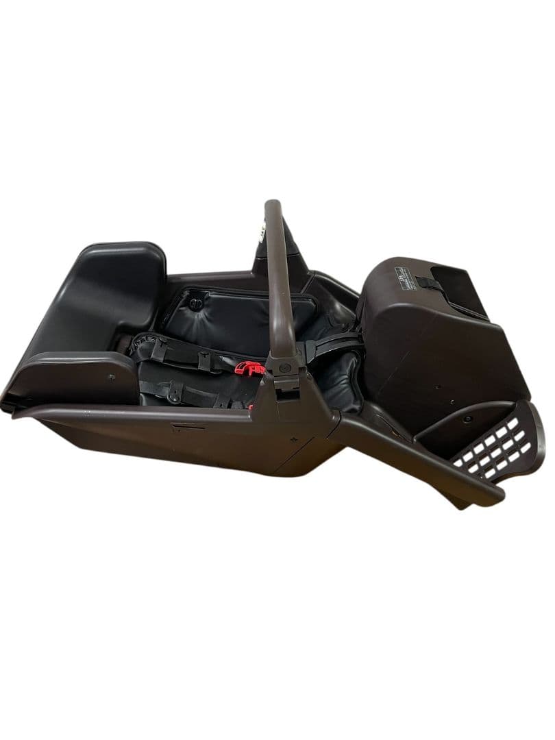 展示未使用品 パナソニック プレミアムチャイルドシート PRBC-001DX