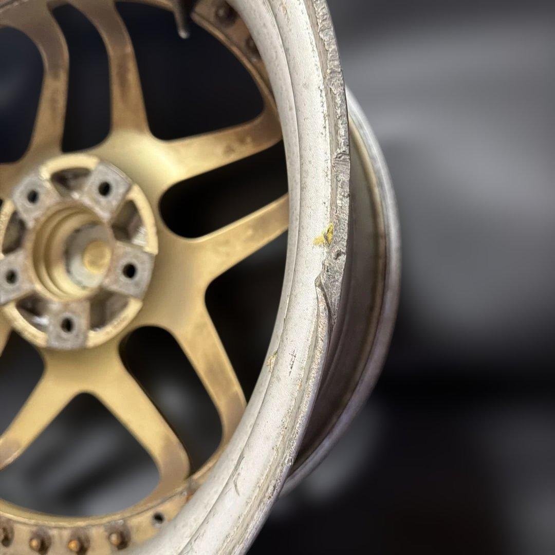 BLITZ ホイール 18インチ 2本