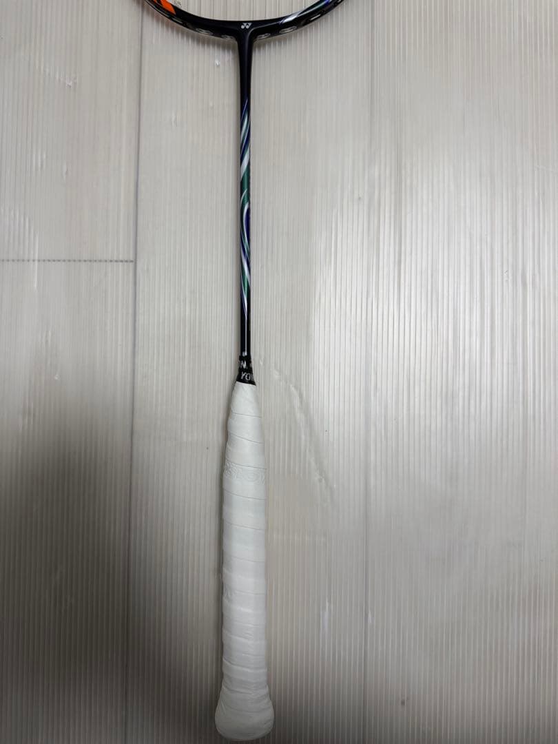 は*ま様 バドミントンラケット ストリング入り