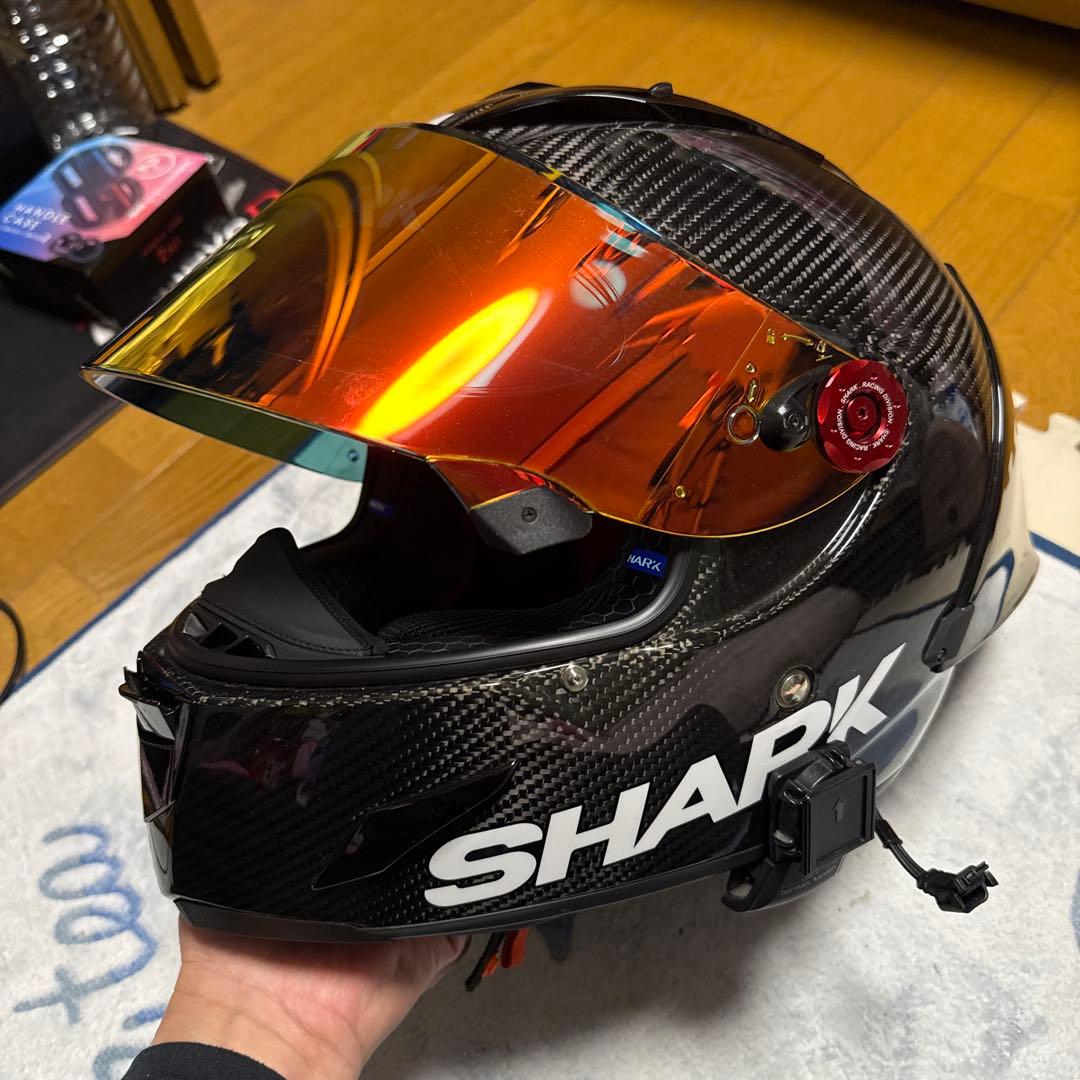 shark カーボンヘルメット